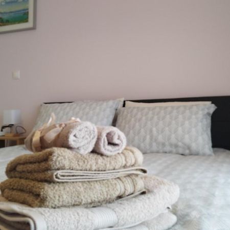 Spacious Flat Ideal For Families Atena Exterior foto