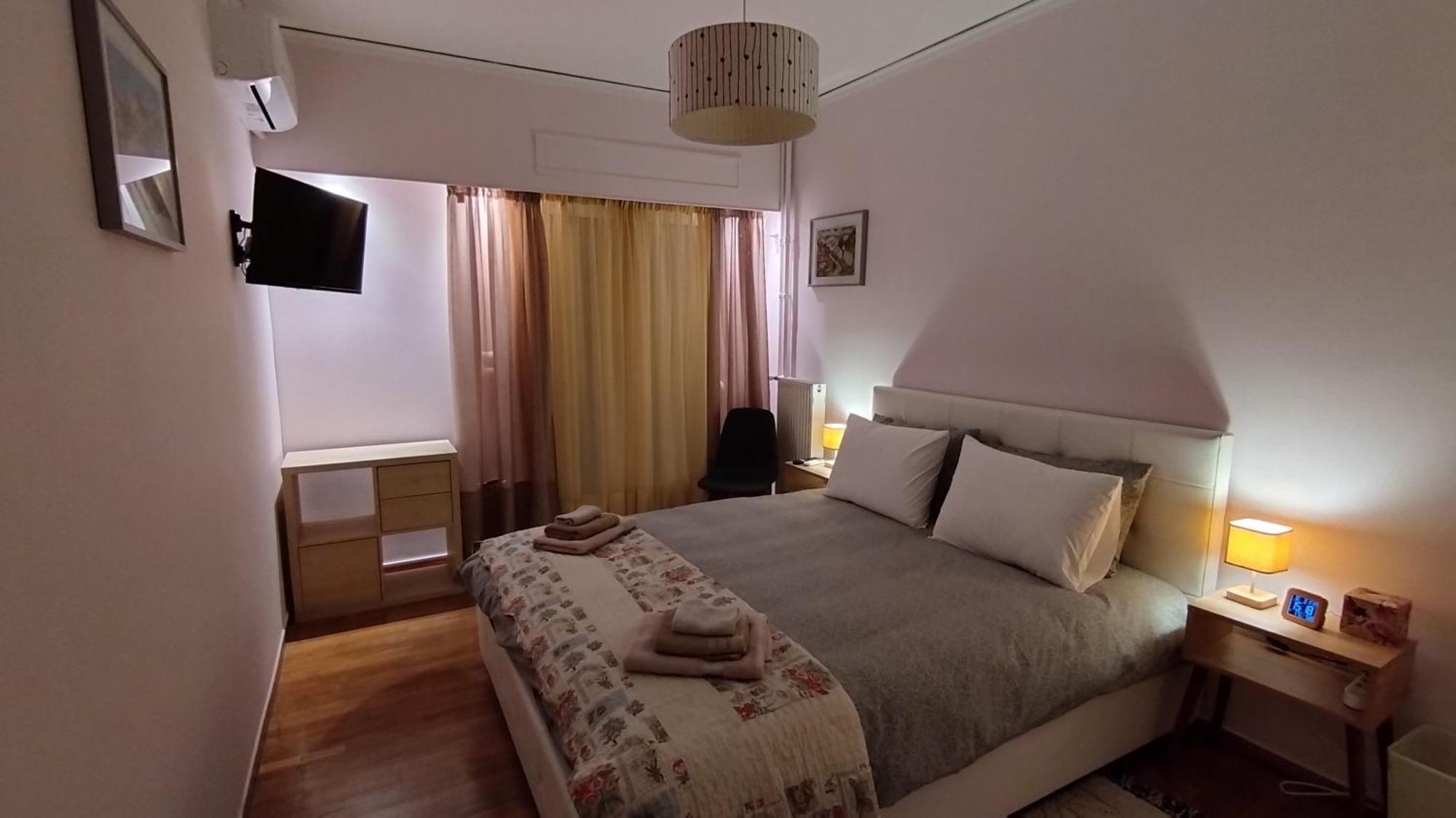 Spacious Flat Ideal For Families Atena Exterior foto