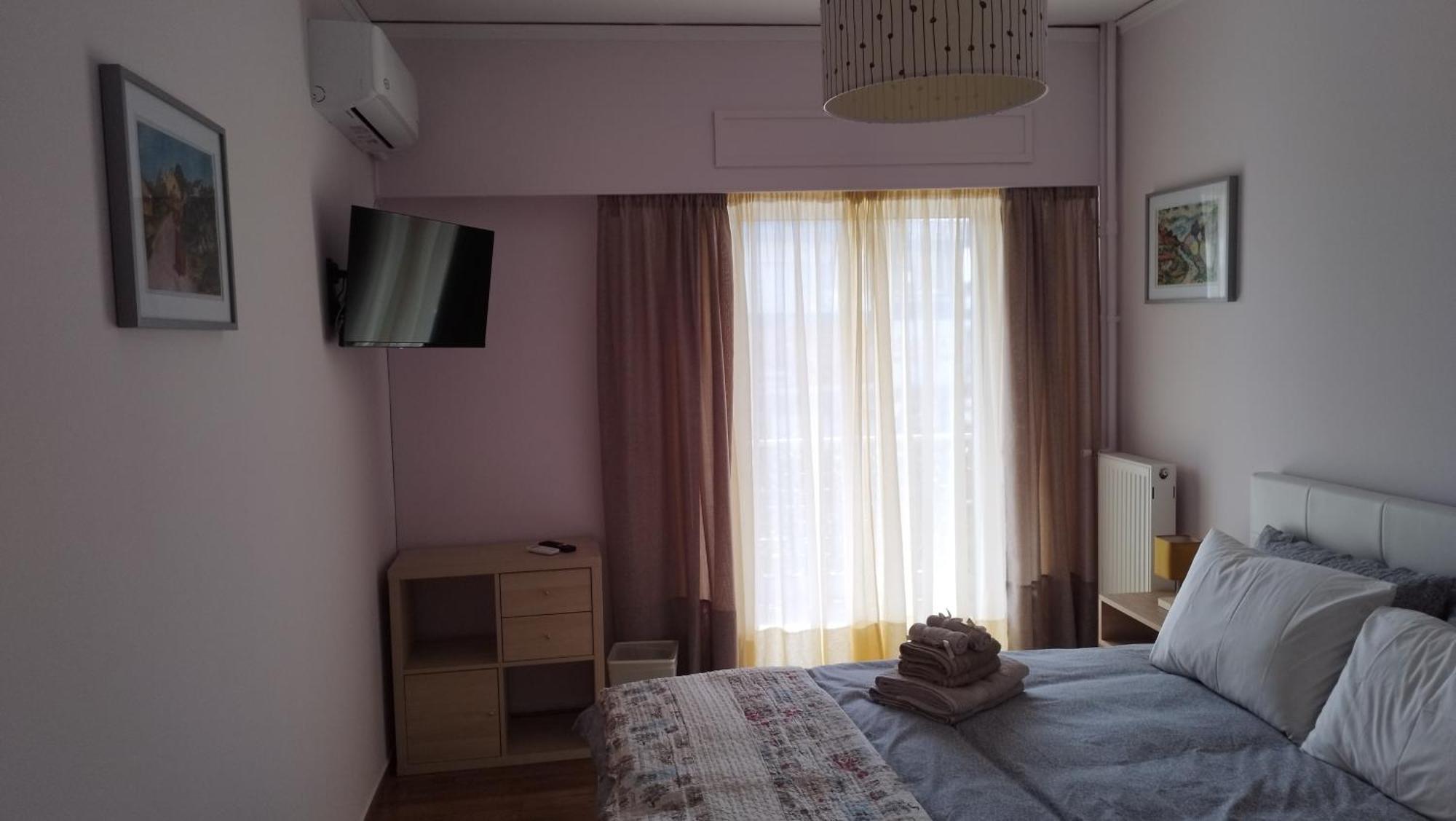 Spacious Flat Ideal For Families Atena Exterior foto
